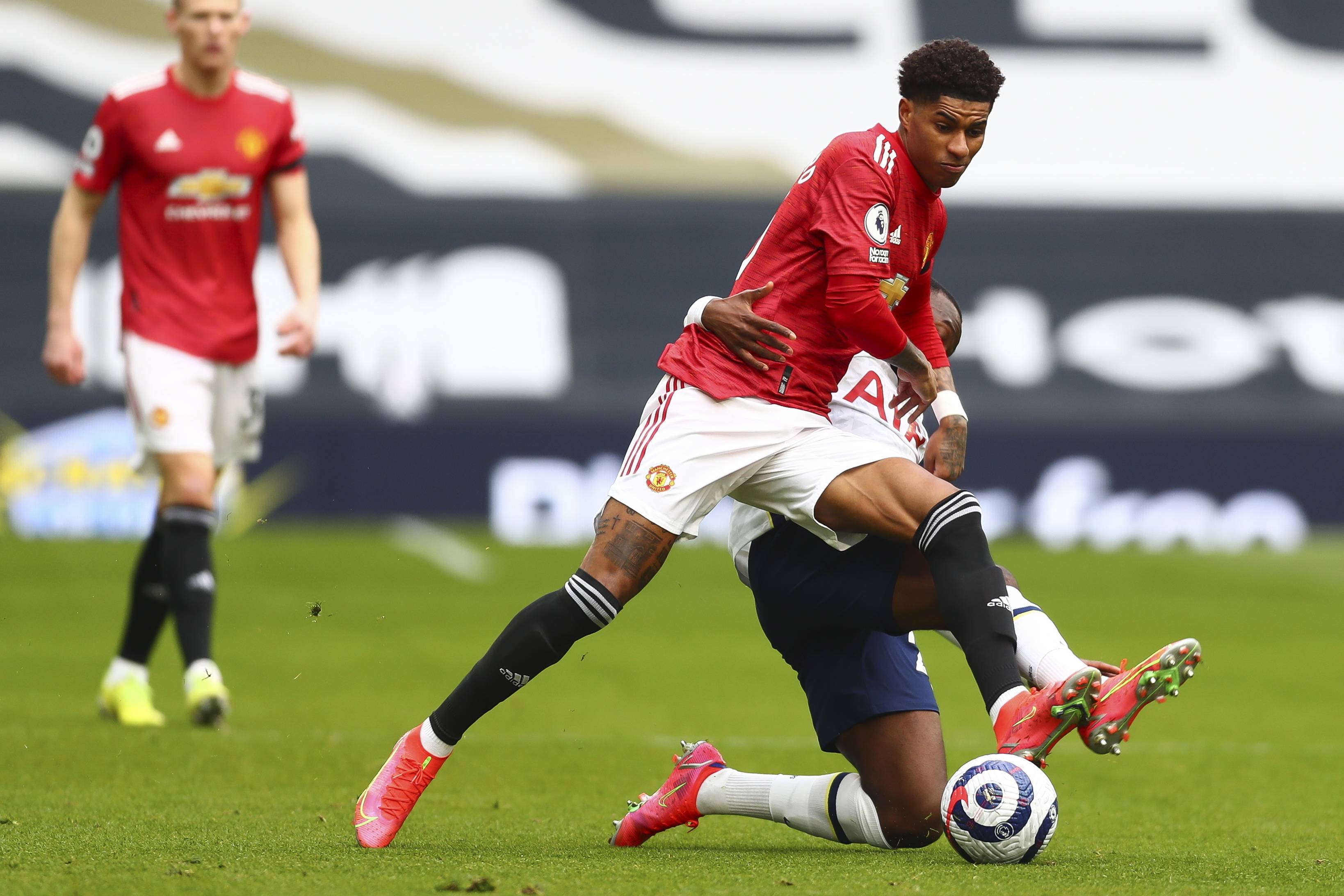 不足使他们 不足使他们